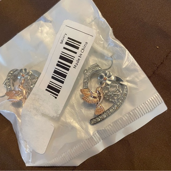 Dangling Assorted hook earrings - all 4 - Picture 4 of 5